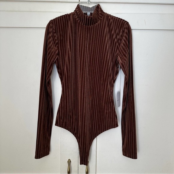 NWT Song Of Style Vivian Velvet Brown Bodysuit XS - Picture 2 of 9
